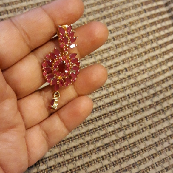 Earrings - Picture 6 of 6